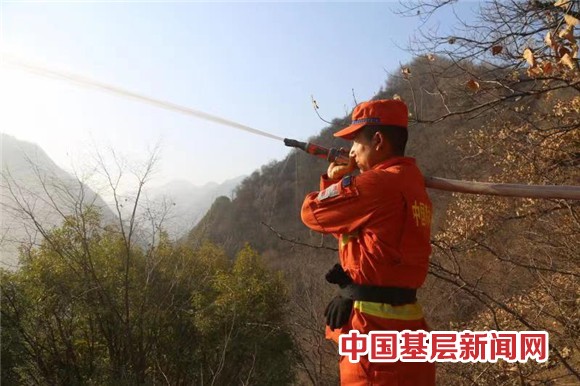 跨省驻防，野外水泵训练打造灭火“尖刀”力量