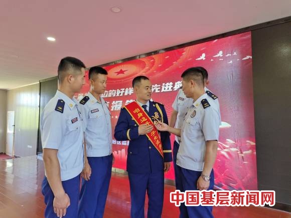 咱身边的好样子|在学习先进典型事迹中激发奋进力量