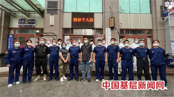 出征！出征！ ——记“疫情防控志愿者突击队”奔赴抗疫一线